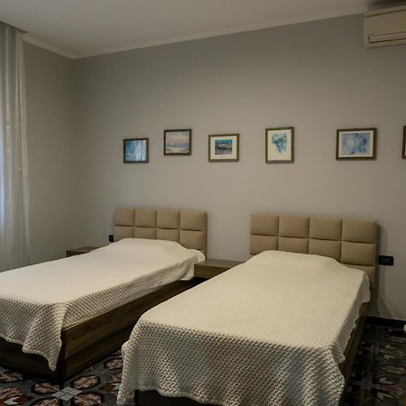 Royal Aparthotel Vlorë Εξωτερικό φωτογραφία
