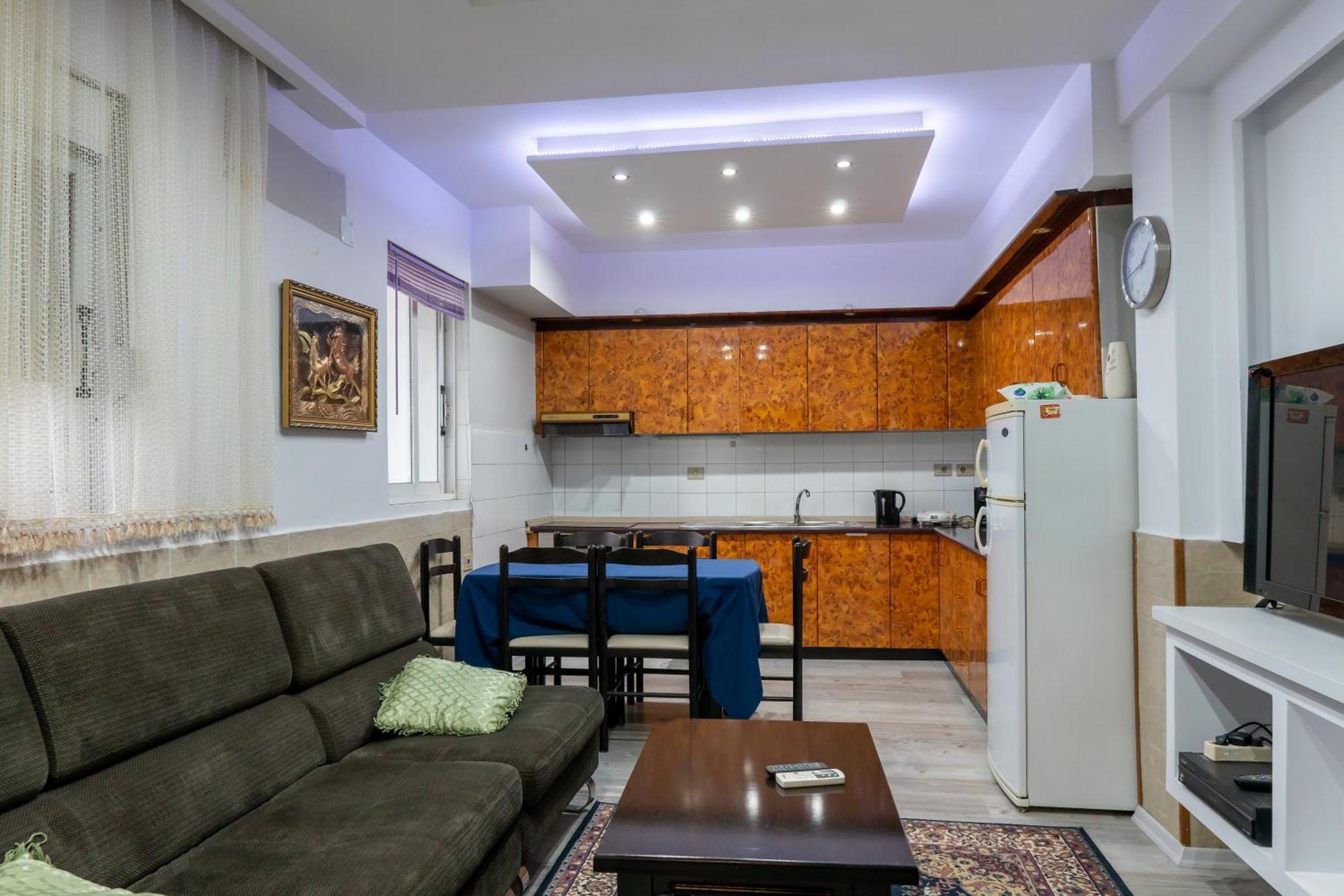 Royal Aparthotel Vlorë Εξωτερικό φωτογραφία